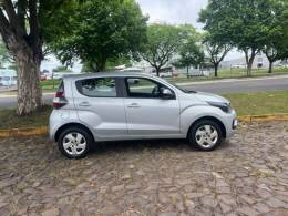 FIAT - MOBI - 2017/2018 - Prata - R$ 45.900,00