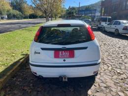 FORD - FOCUS - 2005/2005 - Branca - R$ 25.900,00
