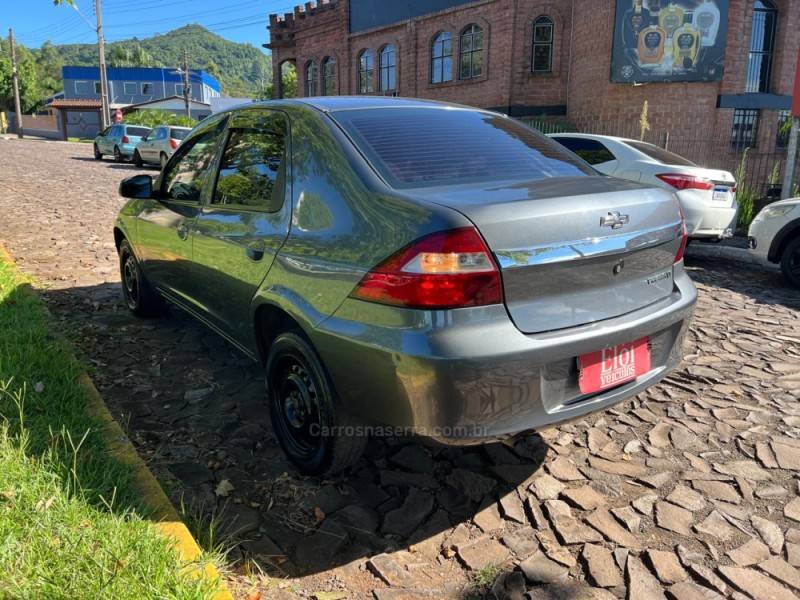 CHEVROLET - PRISMA - 2012/2012 - Cinza - R$ 34.900,00
