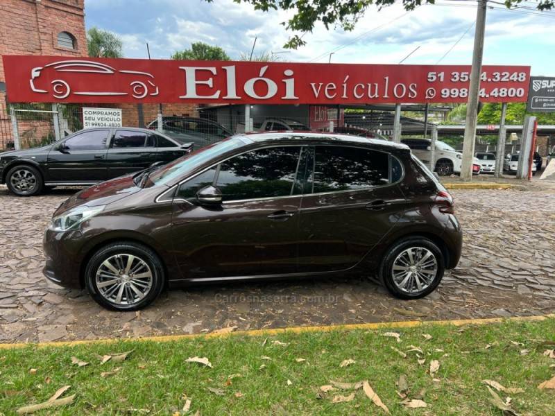 PEUGEOT - 208 - 2016/2017 - Marrom - R$ 57.900,00