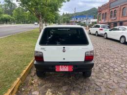 FIAT - UNO - 2011/2012 - Branca - R$ 25.900,00