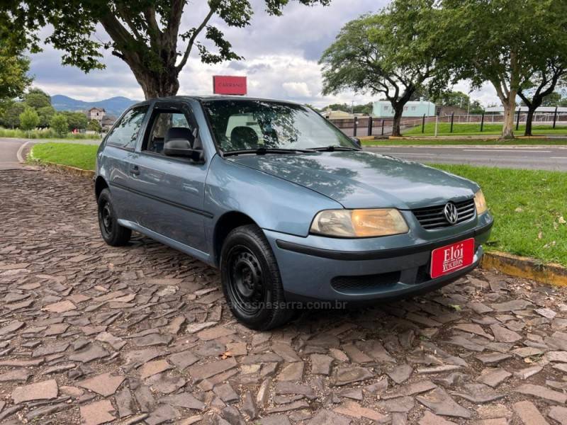 VOLKSWAGEN - GOL - 2000/2001 - Cinza - R$ 8.500,00