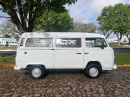 VOLKSWAGEN - KOMBI - 2012/2012 - Branca - R$ 47.900,00