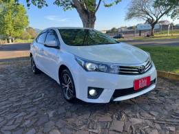 TOYOTA - COROLLA - 2014/2015 - Branca - R$ 88.900,00