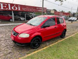 VOLKSWAGEN - FOX - 2007/2008 - Vermelha - R$ 24.900,00