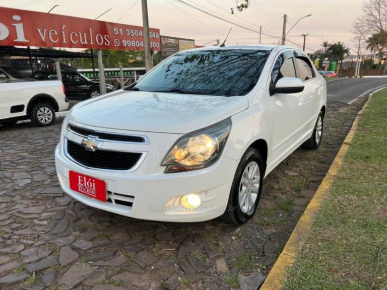 CHEVROLET - COBALT - 2015/2015 - Branca - R$ 48.900,00