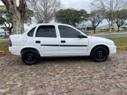 CHEVROLET - CORSA - 2004/2004 - Branca - Sob Consulta