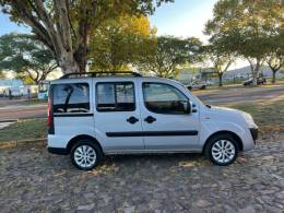FIAT - DOBLÓ - 2016/2017 - Prata - R$ 63.900,00