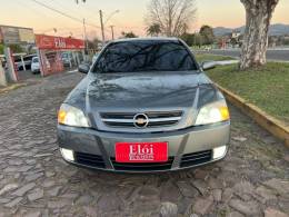 CHEVROLET - ASTRA - 2010/2011 - Cinza - R$ 38.900,00