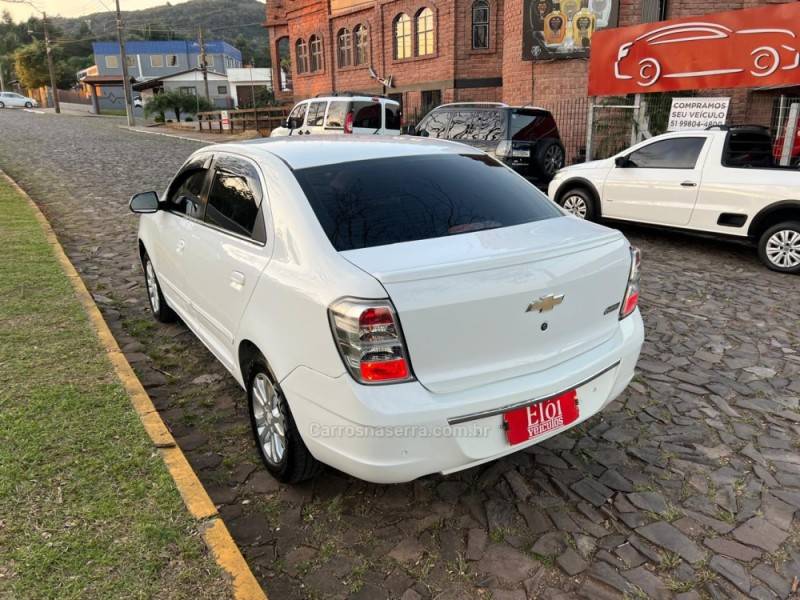 CHEVROLET - COBALT - 2015/2015 - Branca - R$ 48.900,00