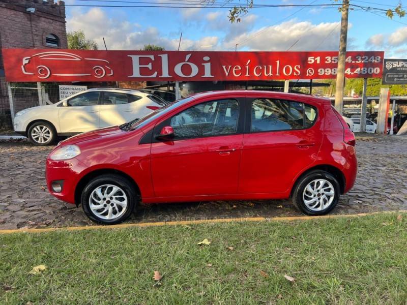 FIAT - PALIO - 2012/2013 - Vermelha - R$ 36.900,00