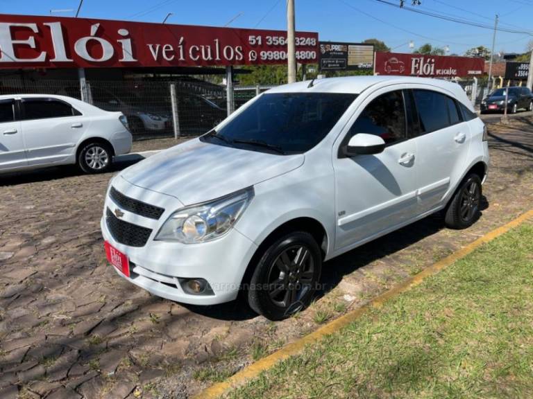 CHEVROLET - AGILE - 2010/2011 - Branca - R$ 37.900,00