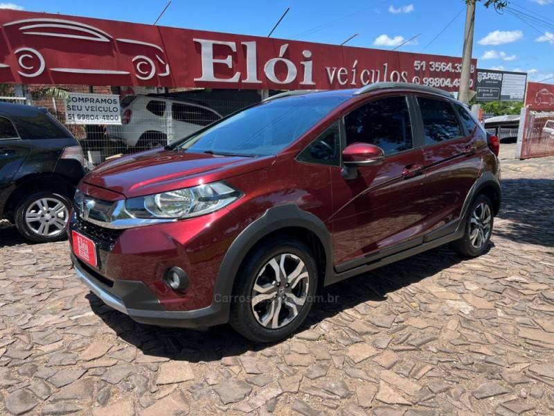 HONDA - WRV - 2017/2018 - Vermelha - R$ 83.900,00