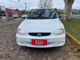 CHEVROLET - CORSA - 2004/2004 - Branca - Sob Consulta
