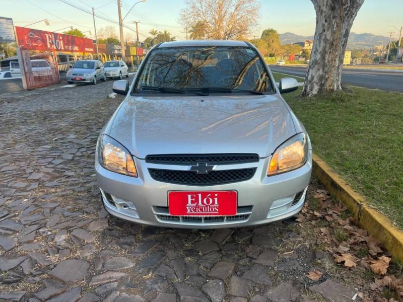 CHEVROLET - CELTA - 2012/2013 - Prata - R$ 34.900,00