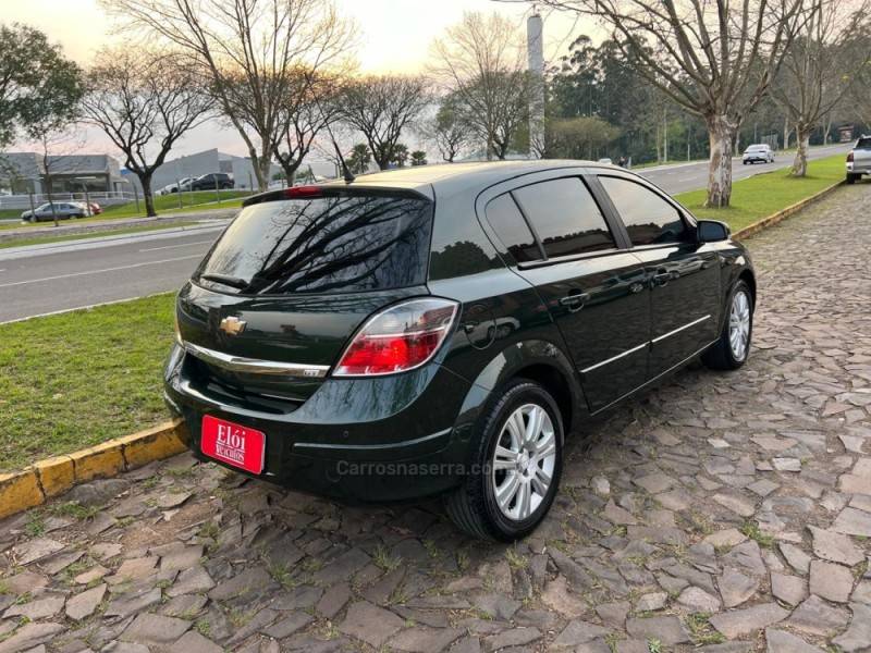 CHEVROLET - VECTRA - 2009/2010 - Verde - R$ 40.900,00