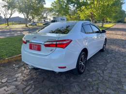 TOYOTA - COROLLA - 2014/2015 - Branca - R$ 88.900,00