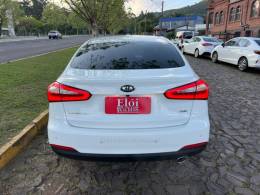 KIA MOTORS - CERATO - 2013/2014 - Branca - R$ 69.900,00