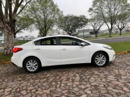 KIA MOTORS - CERATO - 2013/2014 - Branca - R$ 69.900,00