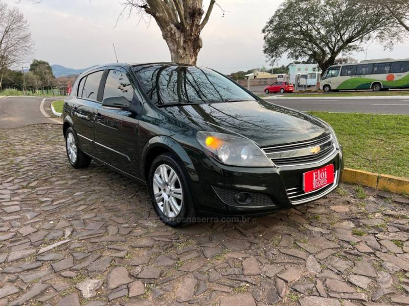 CHEVROLET - VECTRA - 2009/2010 - Verde - R$ 40.900,00