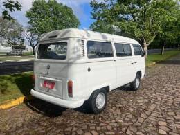 VOLKSWAGEN - KOMBI - 2012/2012 - Branca - R$ 47.900,00