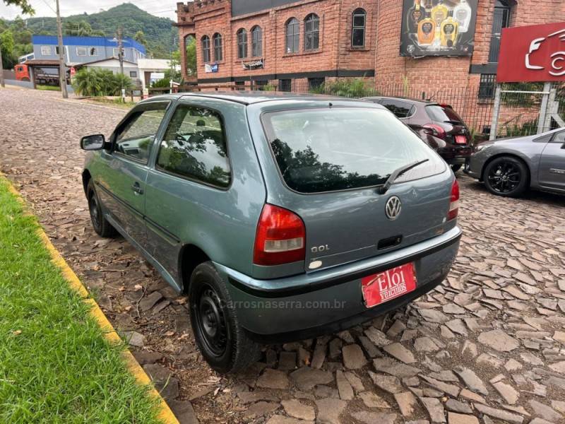 VOLKSWAGEN - GOL - 2000/2001 - Cinza - R$ 8.500,00