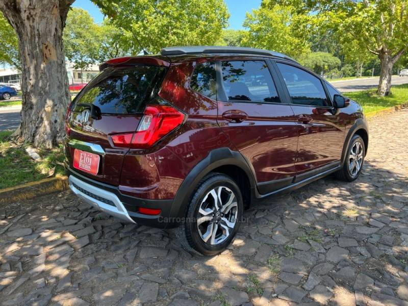 HONDA - WRV - 2017/2018 - Vermelha - R$ 83.900,00