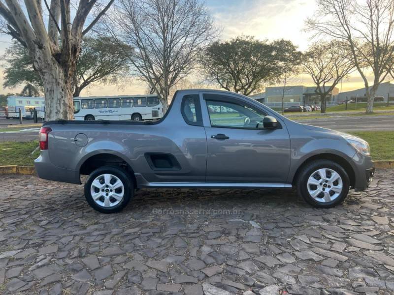 CHEVROLET - MONTANA - 2017/2018 - Cinza - R$ 56.900,00