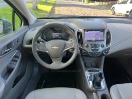 CHEVROLET - CRUZE - 2018/2019 - Cinza - R$ 103.900,00