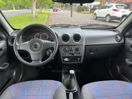 CHEVROLET - CELTA - 2010/2011 - Branca - R$ 29.900,00