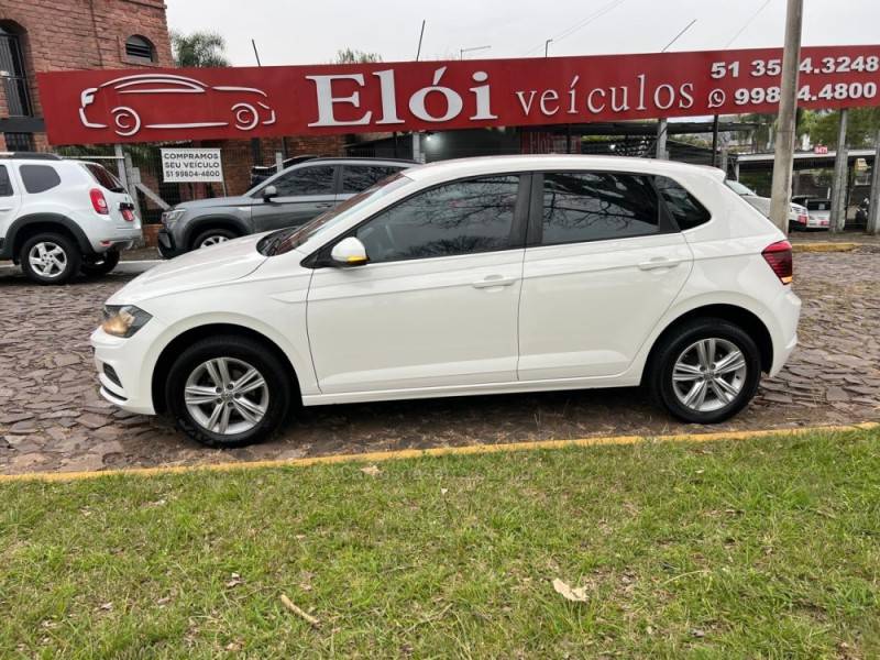 VOLKSWAGEN - POLO - 2020/2021 - Branca - R$ 69.900,00
