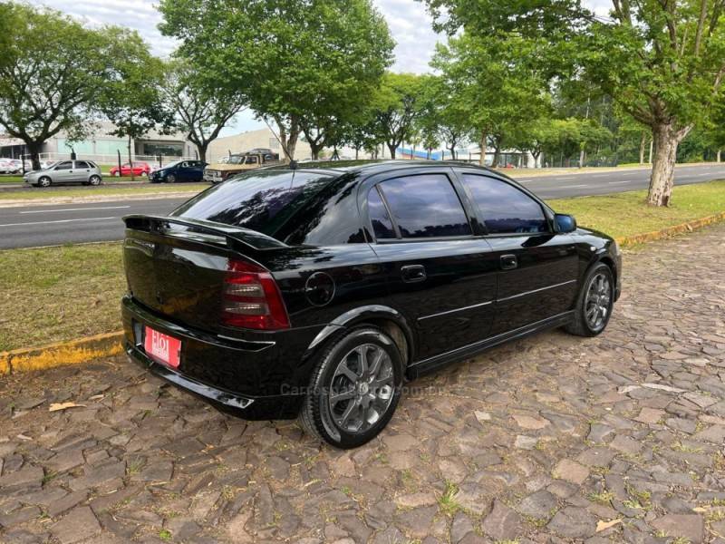 CHEVROLET - ASTRA - 2008/2009 - Preta - R$ 36.900,00