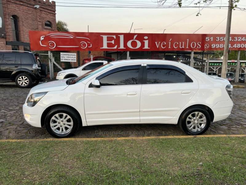 CHEVROLET - COBALT - 2015/2015 - Branca - R$ 48.900,00