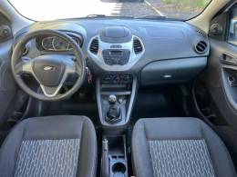 FORD - KA - 2017/2018 - Branca - R$ 46.900,00