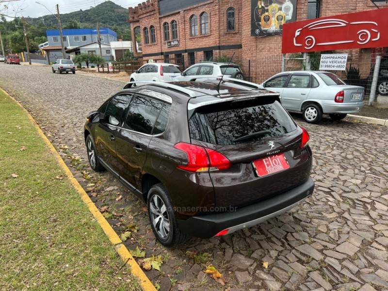 PEUGEOT - 2008 - 2017/2017 - Marrom - R$ 55.900,00