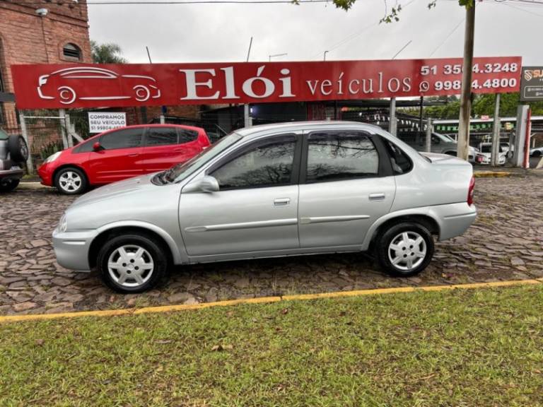 CHEVROLET - CLASSIC - 2008/2008 - Prata - R$ 24.900,00