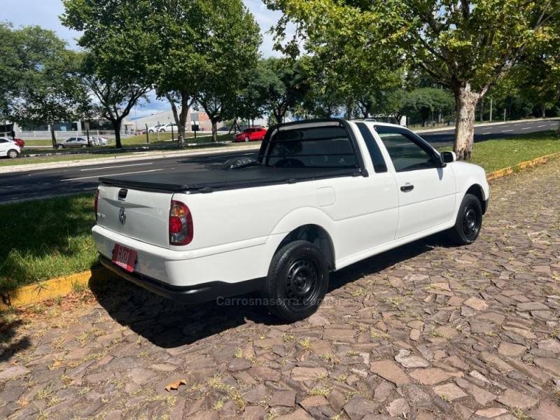 VOLKSWAGEN - SAVEIRO - 2009/2009 - Branca - R$ 35.900,00