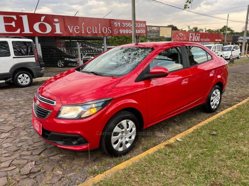 CHEVROLET - PRISMA - 2015/2015 - Vermelha - R$ 53.900,00