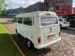 VOLKSWAGEN - KOMBI - 2012/2012 - Branca - R$ 47.900,00