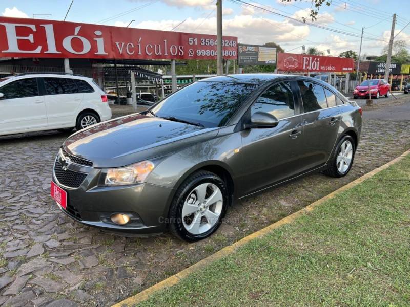 CHEVROLET - CRUZE - 2014/2014 - Cinza - R$ 63.900,00