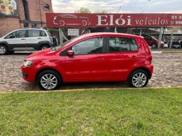 VOLKSWAGEN - FOX - 2014/2014 - Vermelha - R$ 45.900,00