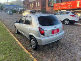CHEVROLET - CELTA - 2012/2013 - Prata - R$ 34.900,00